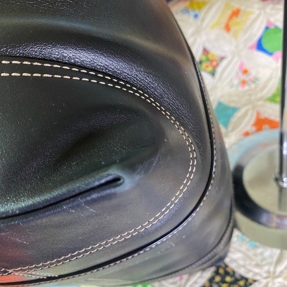 Coach Hampton Legacy 6491 black roomy leather 1 compartment adjustable straps - Picture 8 of 15